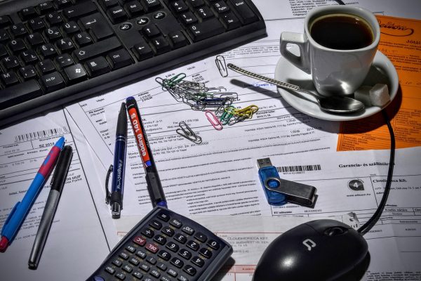 financial documents desk